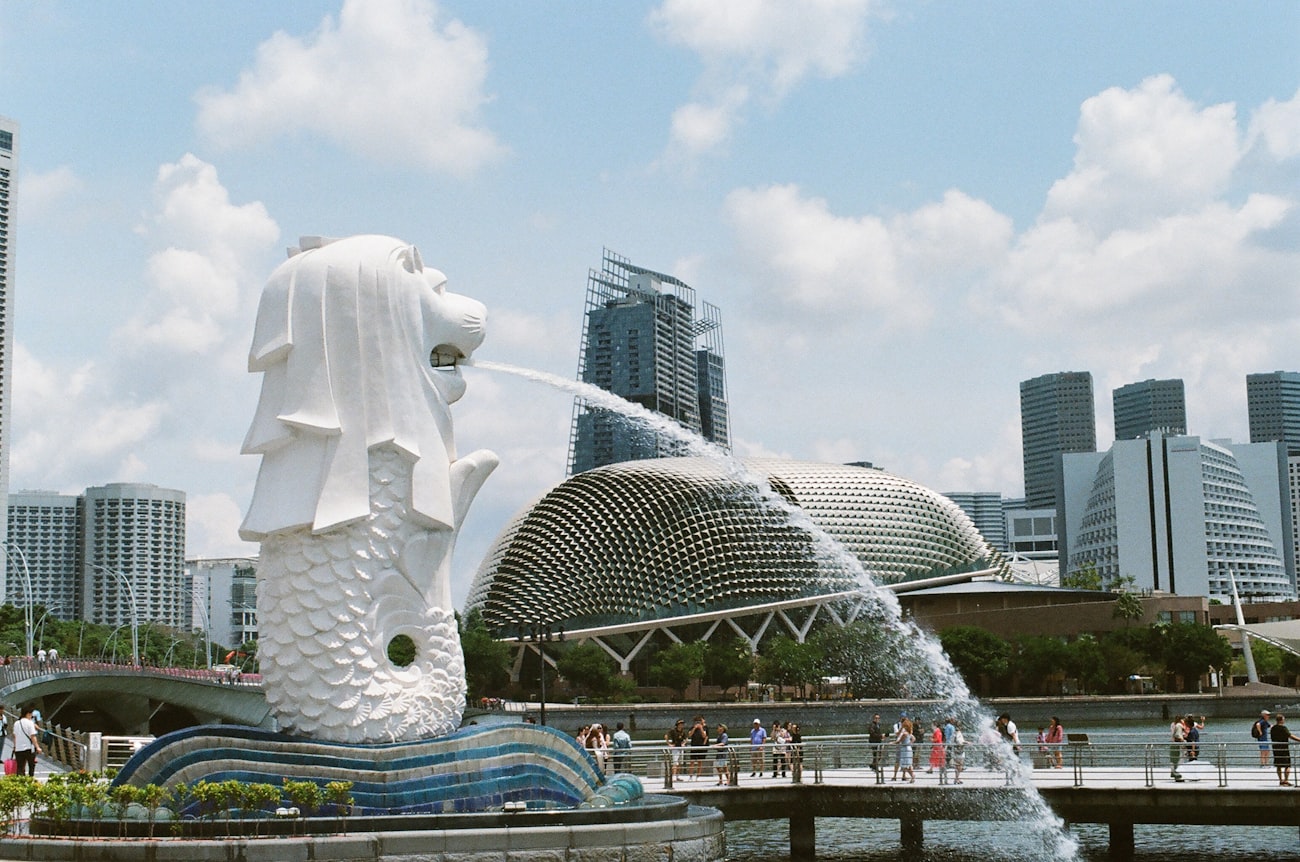 The Singapore skyline with the Merlion and Marina Bay